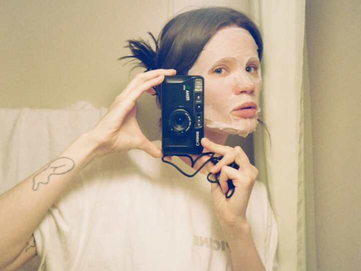 Here, now ( いまここ )