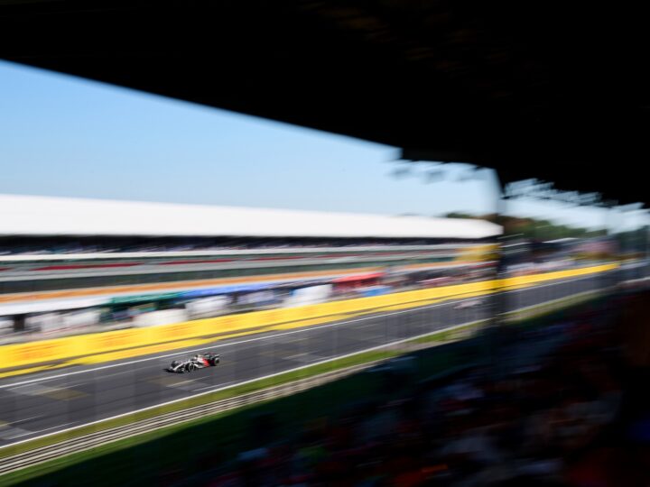 The Space Between Speed and Stillness: Enter the worlds of Audi Revolut F1® and ic! berlin
